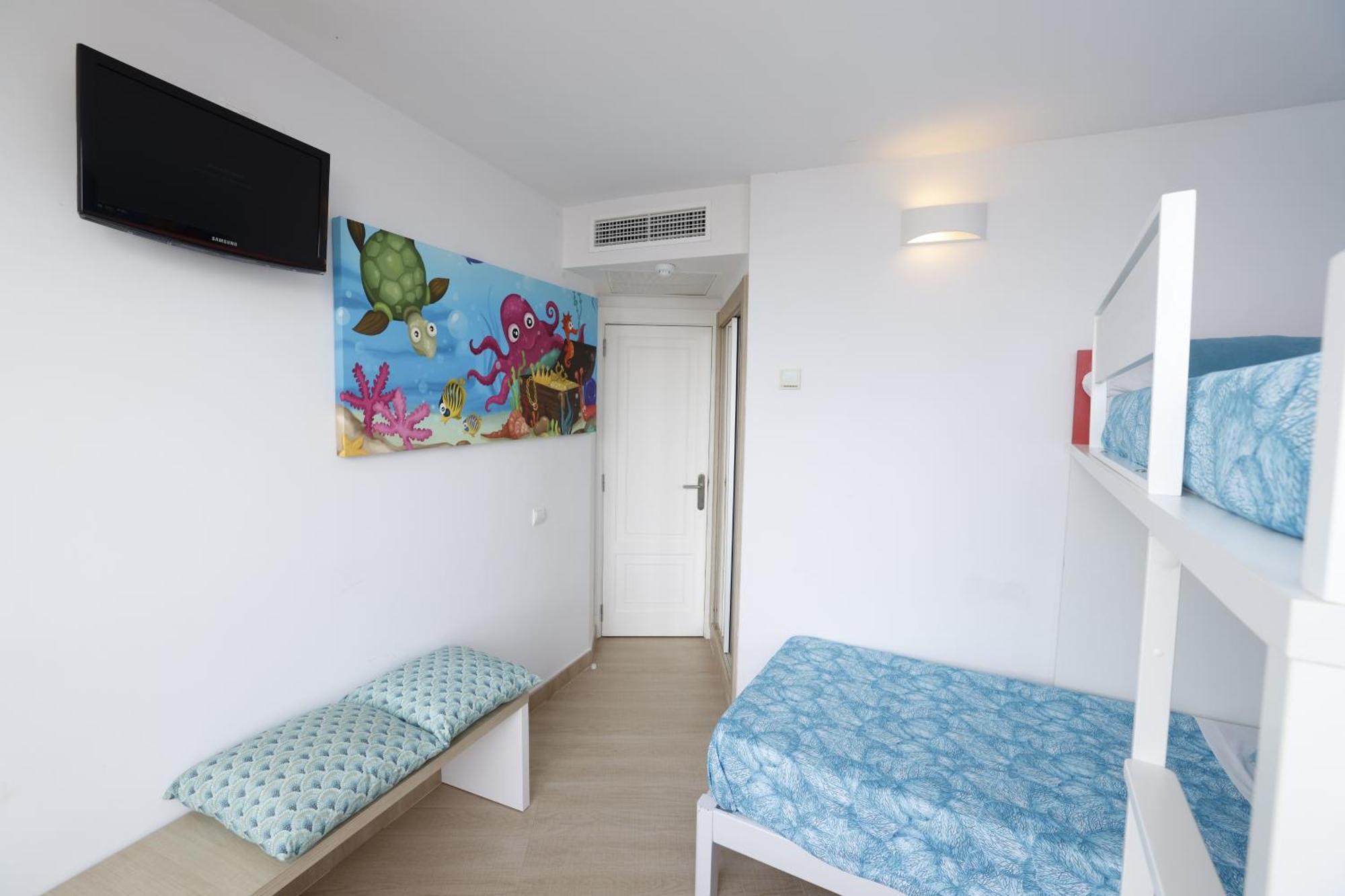 Marvell Club Hotel & Apartments San Antonio  Bilik gambar